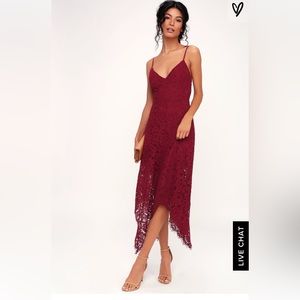 Red lace dress, sweetheart neckline,